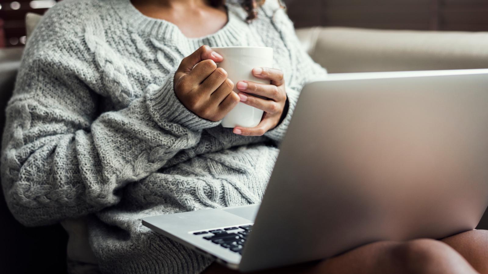 Do you also use your laptop on your lap? Be careful not to get a terrible disease