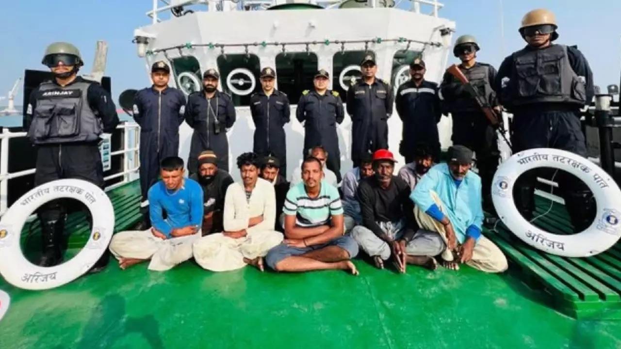 Coast Guard intercepts Indian-bound Pakistani boat, conducts operation from ship 'Arinjay' in Arabian Sea