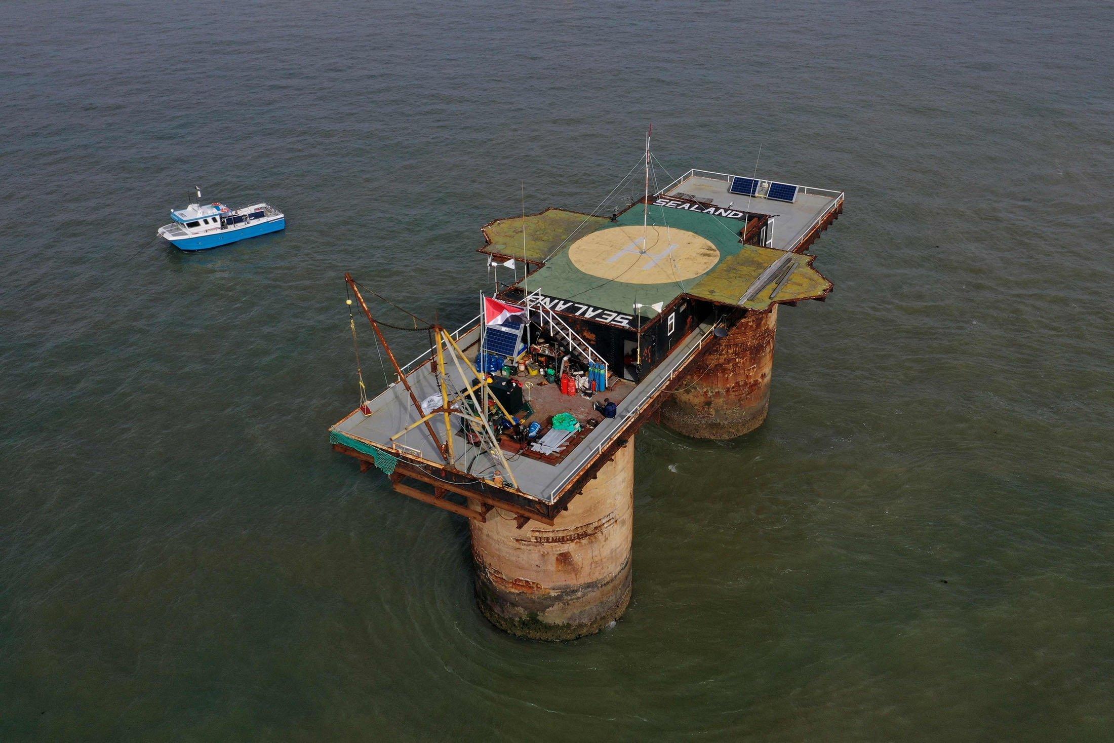 This is the smallest country in the world, only 27 people live here, this country is built on stilts in the middle of the ocean.