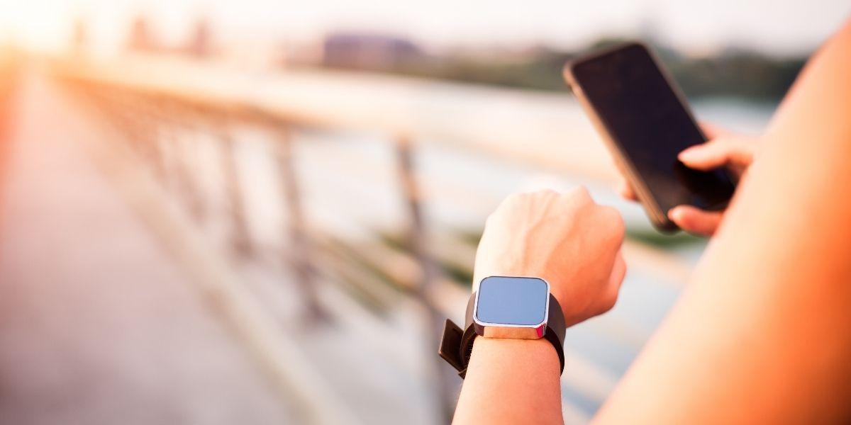 You will be at a loss when buying a smartwatch! If not, keep these 5 things in mind