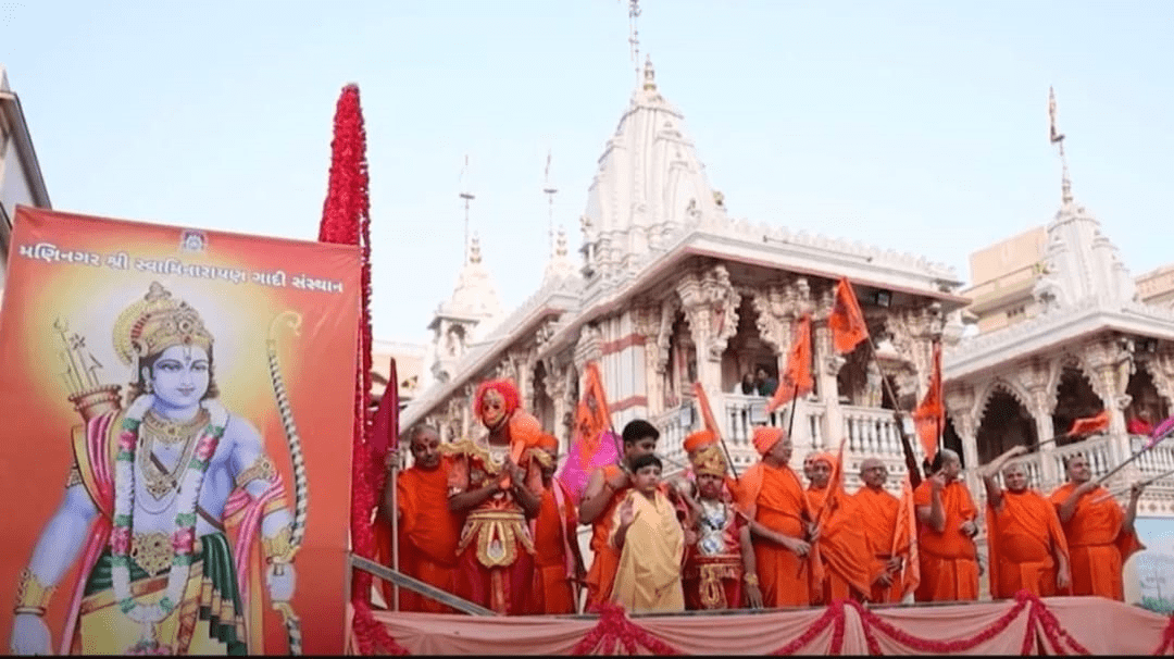 A rally organized by Sri Swaminarayan Gadi Sansthan was held in Ayodhya as part of Sri Ram Mandir Pran Pratishtha Mahotsav.