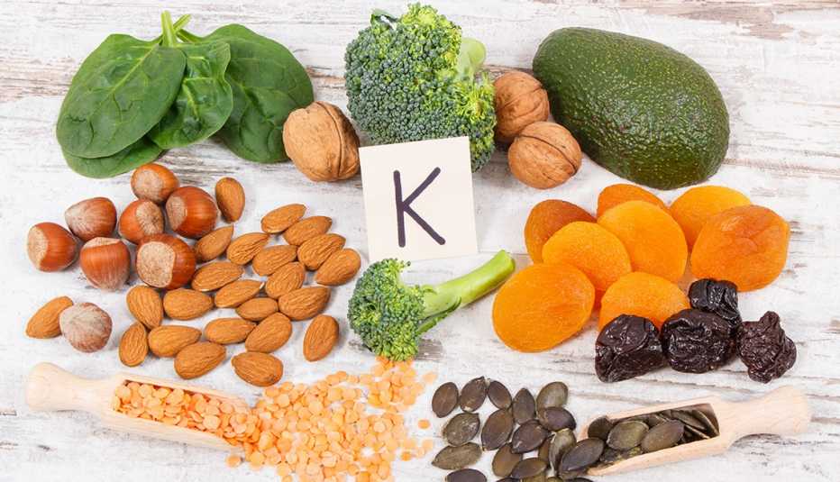 Vitamin K is essential for the heart and bones, correct its deficiency with these foods