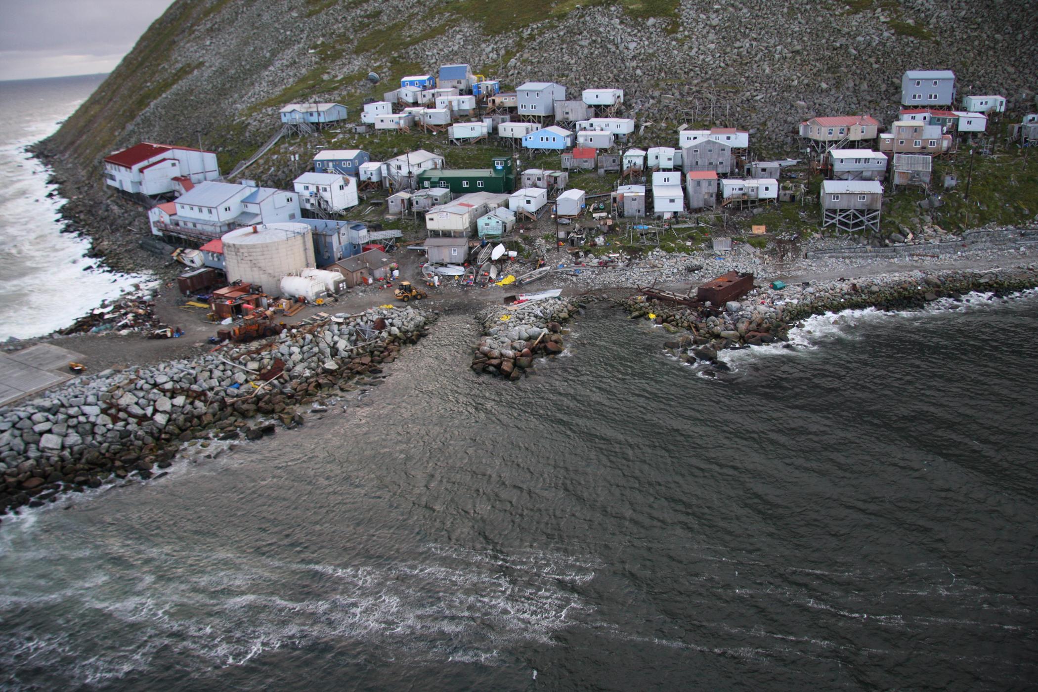 Distance between 2 islands is 3 KM, takes -1 day to travel