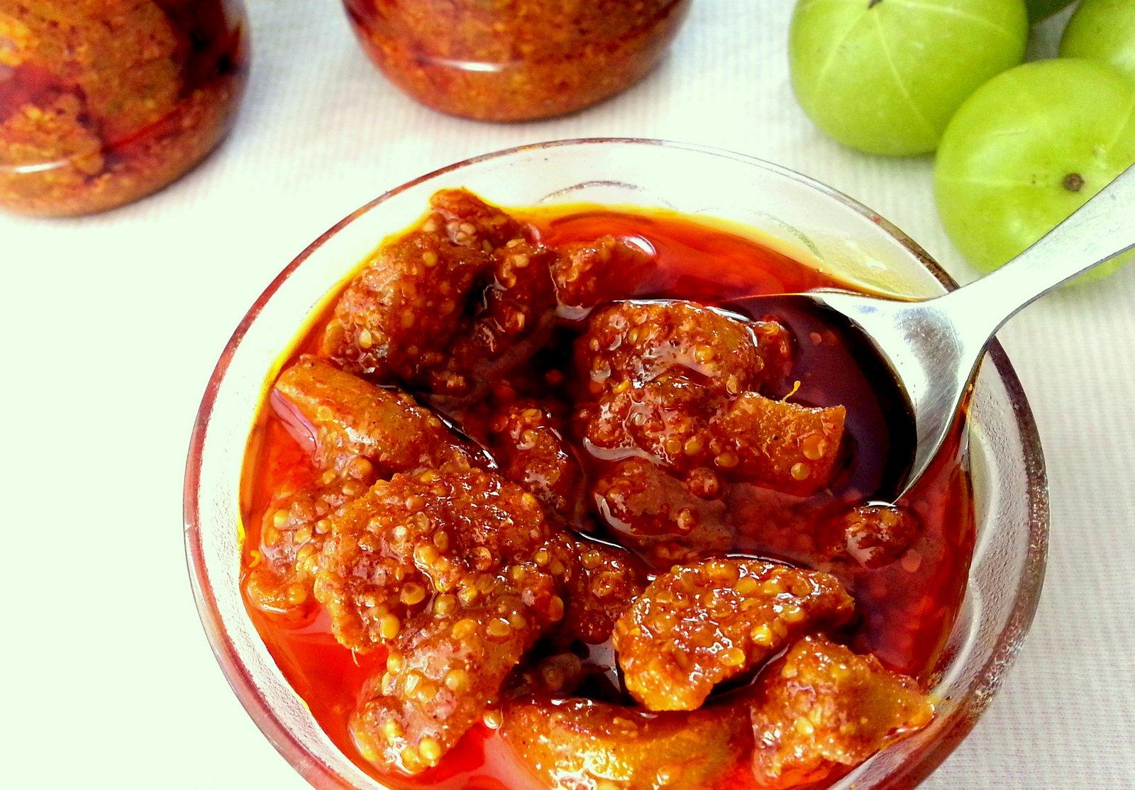 Homemade sweet and sour gooseberry pickle, how to make it