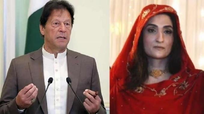 What did the policemen do at Bushra Bibi's house, she told the court - send me to Imran Khan's jail too