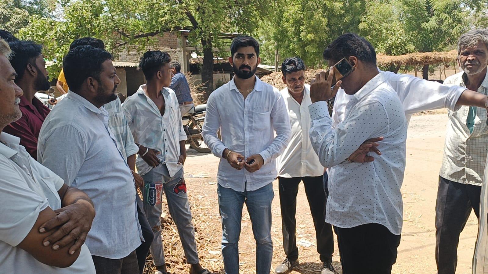 In Chandranagar, Halol MLA voted in large numbers giving the guarantee of solving the water problem.